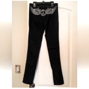 Kan Can Dark Wash Jeans Embellished With Peace Sign & Wings Size 7